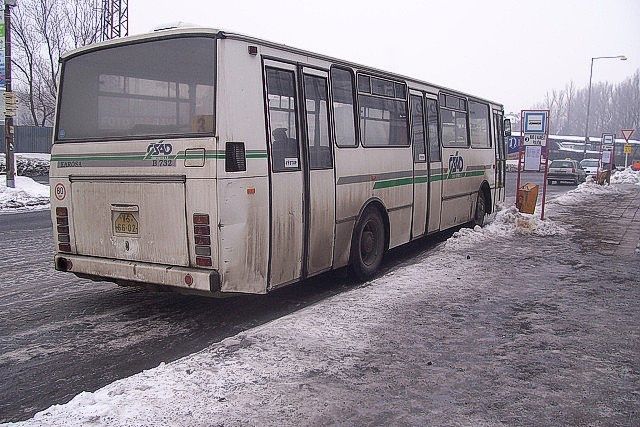 Kliknut�m okno zav�ete
