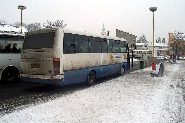 Kliknut�m okno zav�ete