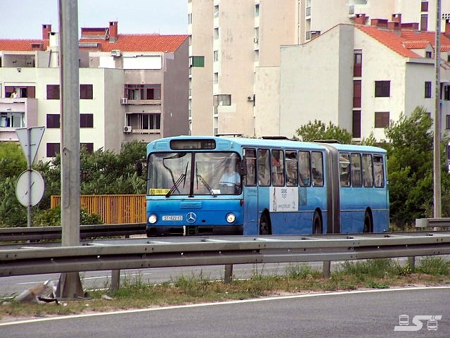 Kliknut�m okno zav�ete