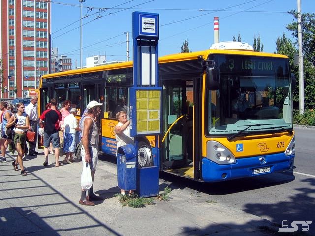 Kliknut�m okno zav�ete