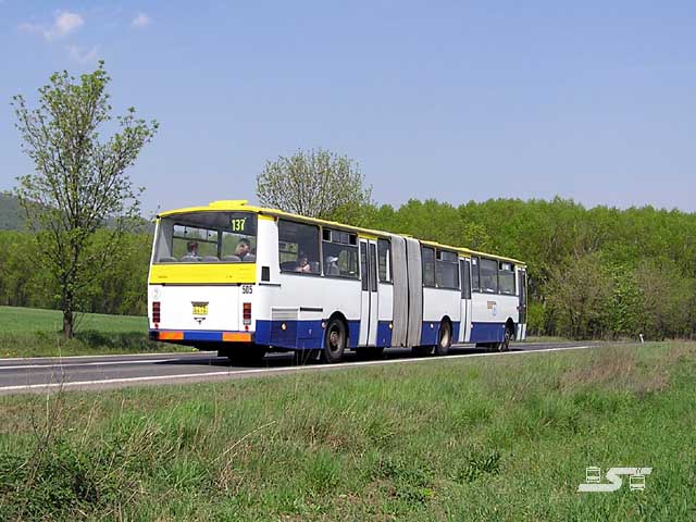Kliknut�m okno zav�ete