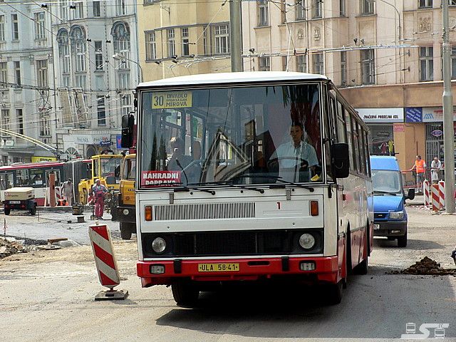 Kliknut�m okno zav�ete