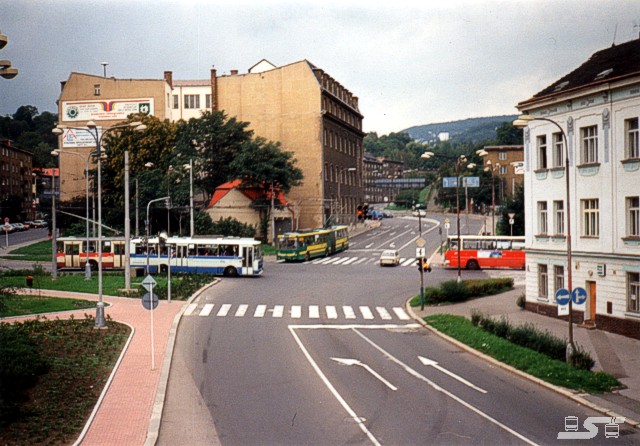 Kliknut�m okno zav�ete