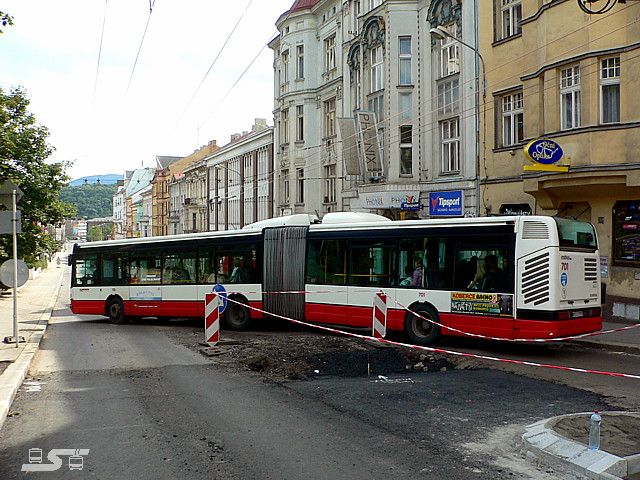 Kliknut�m okno zav�ete