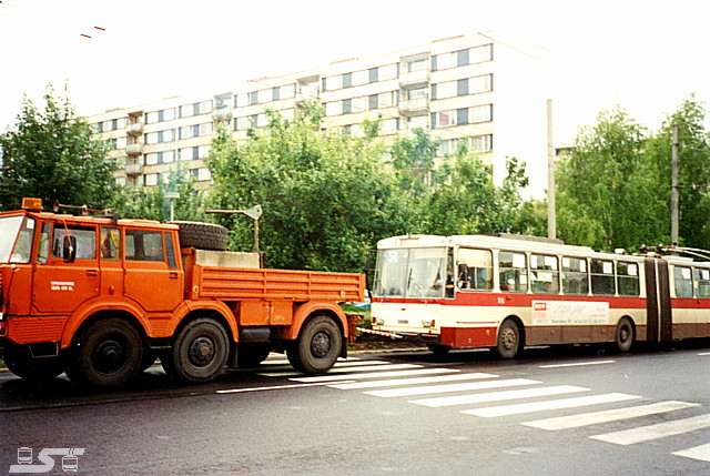 Kliknut�m okno zav�ete