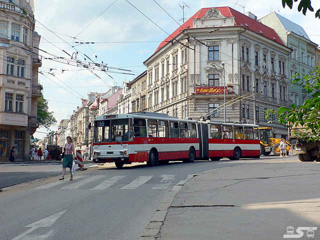 Kliknut�m okno zav�ete